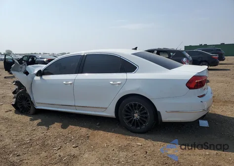 2016 Volkswagen Passat Se z USA, uszkodzony, nr VIN 1VWBT7A33GC053945